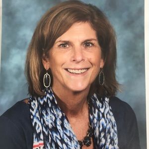 Meet your Posher, Lynda